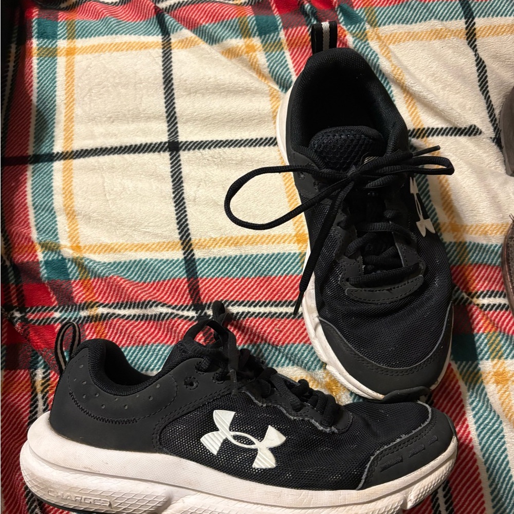 Under Armour Kids Black and White Sneakers